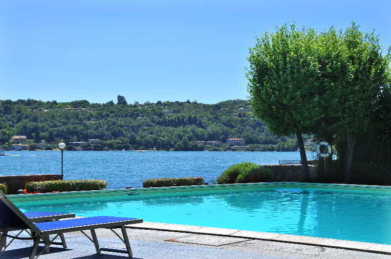 Du Parc Hotel 4*