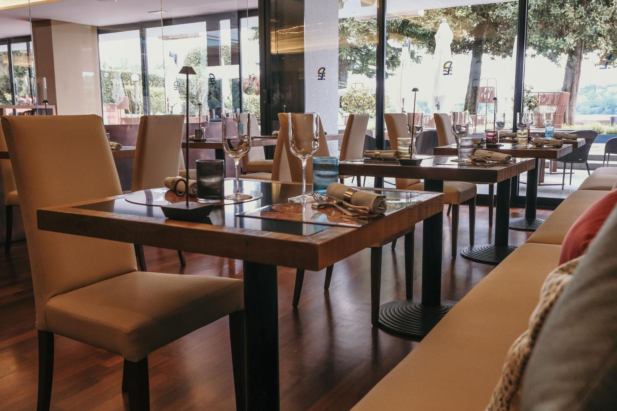 Du Parc 4*